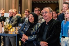 057_Momenttom.com_2023_TOM10593