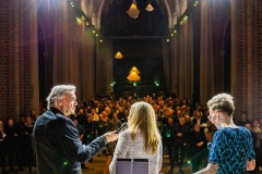 074_Momenttom.com_2023_TOM10755