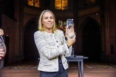 079_Momenttom.com_2023_TOM10824