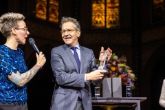 100_Momenttom.com_2023_TOM11035