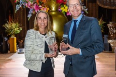 111_Momenttom.com_2023_TOM11159