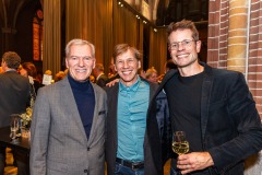 124_Momenttom.com_2023_TOM11237