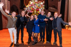 189_Momenttom.com_2023_TOM11755